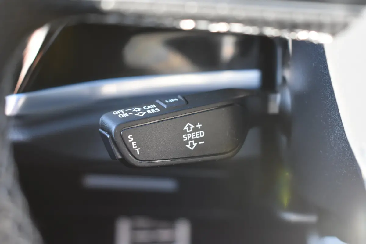 45 TFSI e S edition | S-Line in- en exterieur | Schuif-kanteldak | Dode hoek detectie | Bang & Olufsen soundsystem | Keyless | Parkeer pakket
