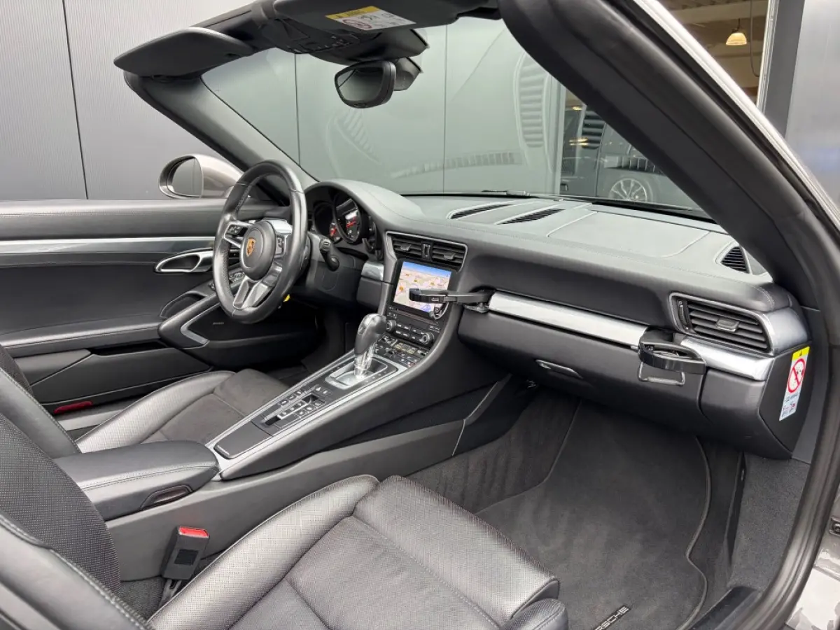 3.0 991.2 PDK BOSE Sportuitlaat Carplay Stoelventilatie Camera
