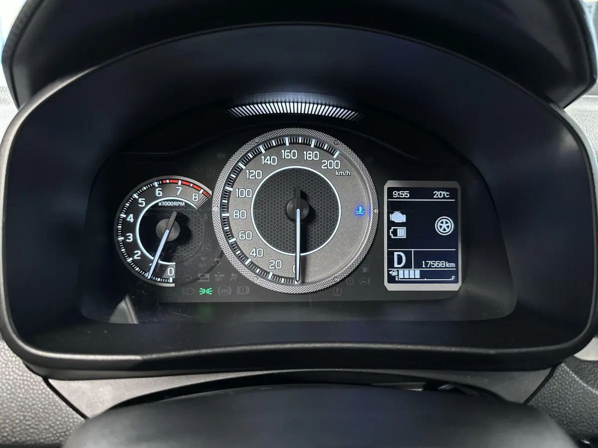 1.2 Smart Hybrid Style Automaat | Camera