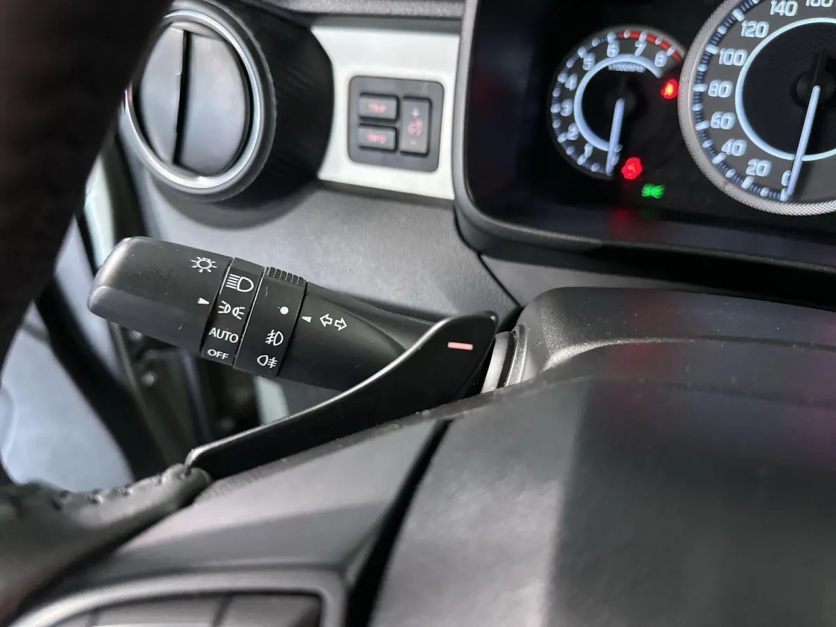 1.2 Smart Hybrid Style Automaat | Camera