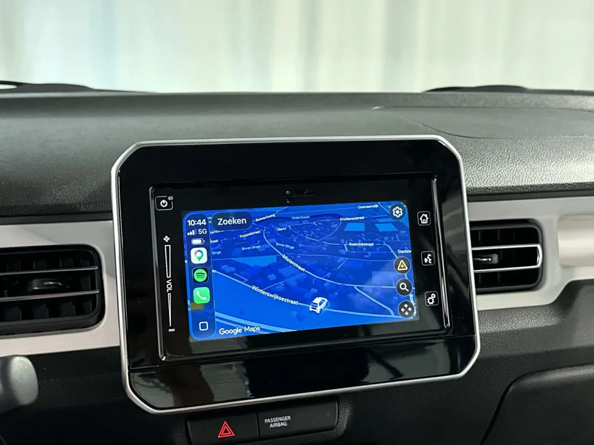 1.2 Smart Hybrid Style Automaat | Camera
