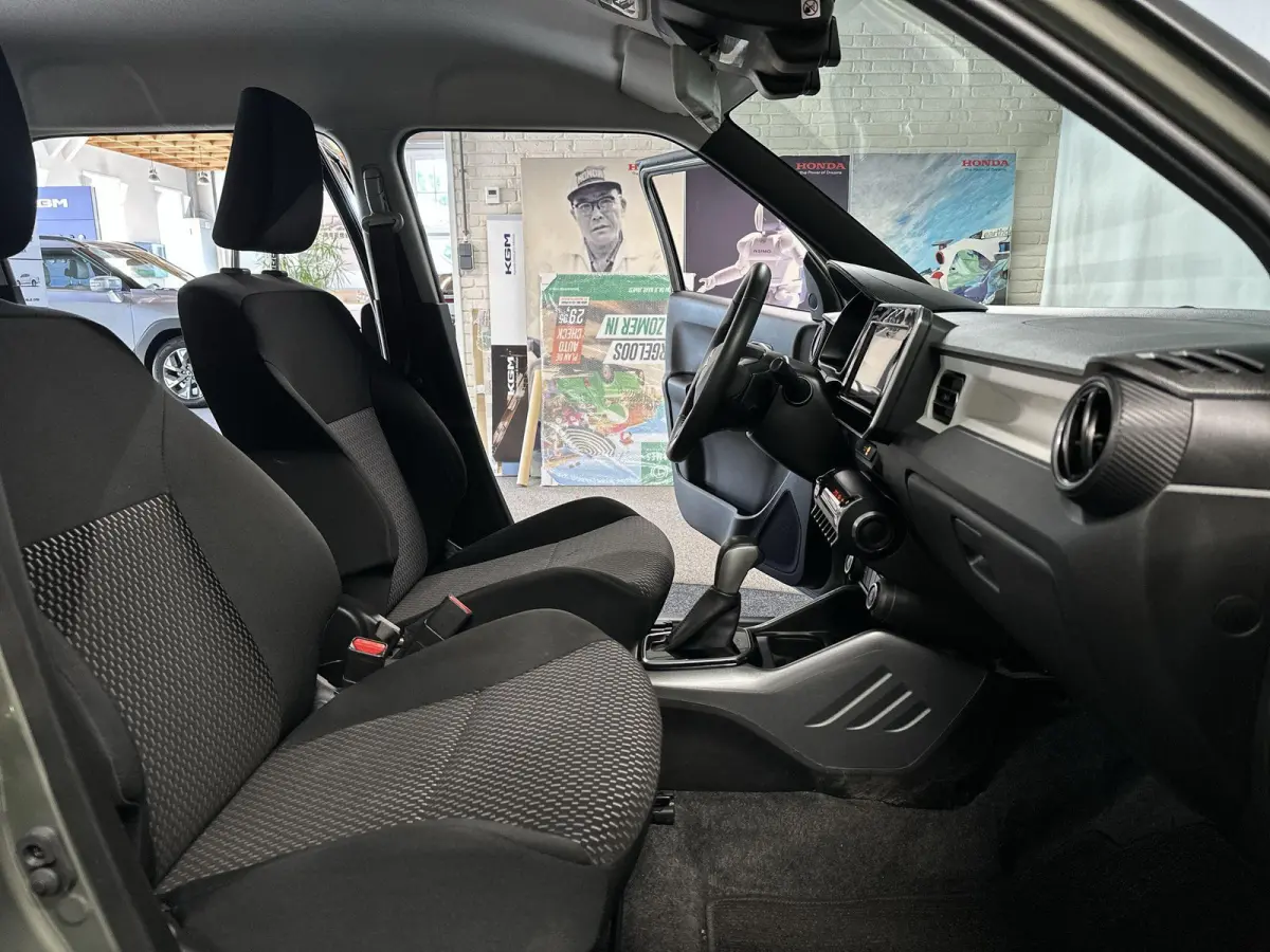 1.2 Smart Hybrid Style Automaat | Camera