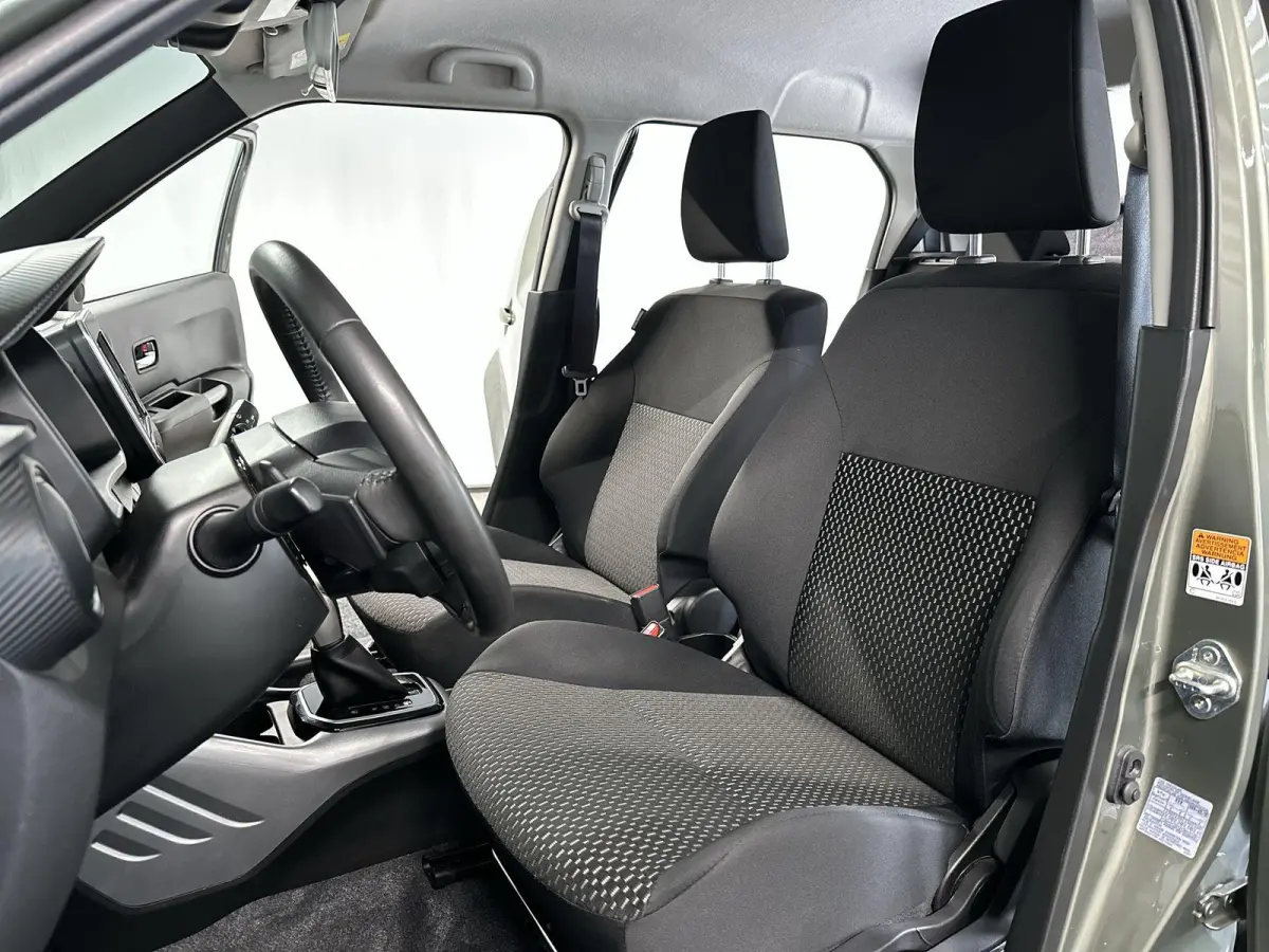 1.2 Smart Hybrid Style Automaat | Camera