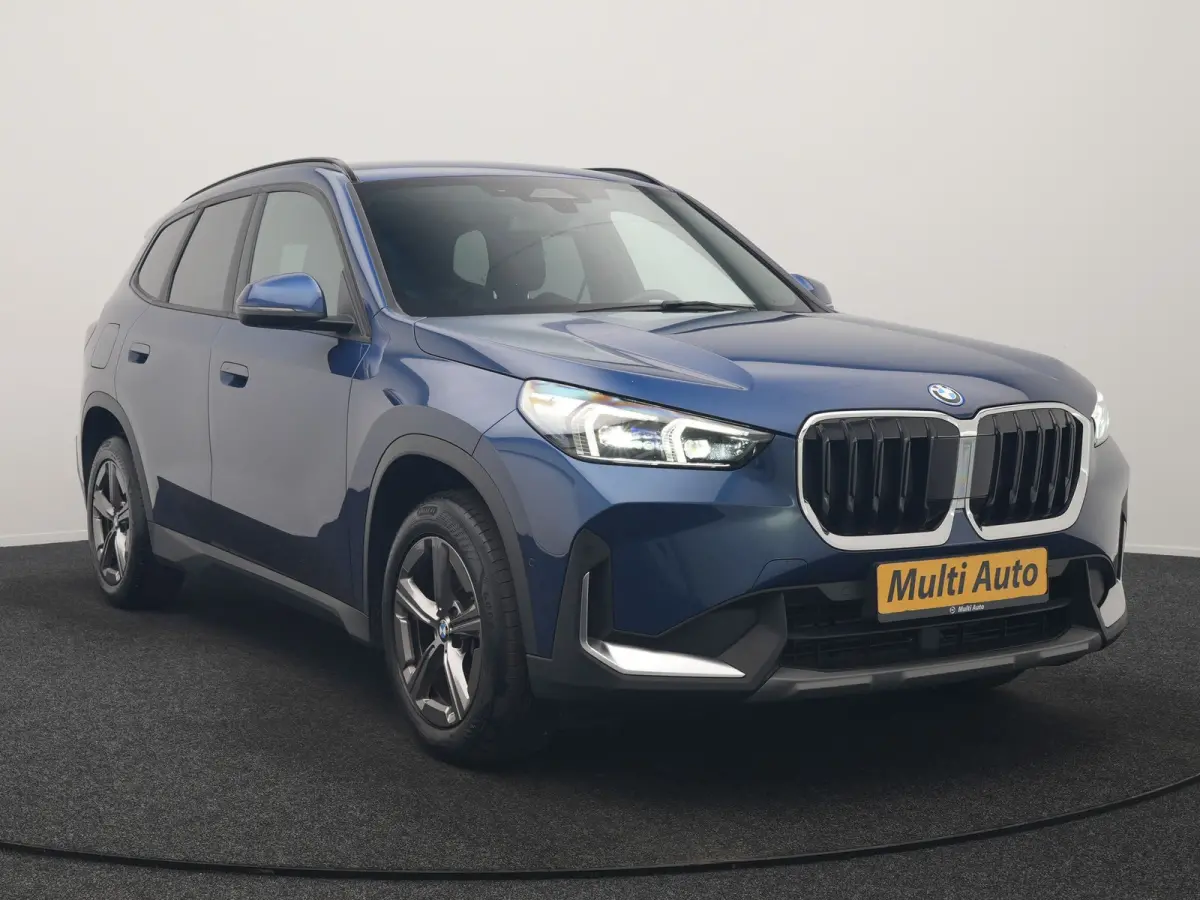 xDrive25e Sportline PHEV 245pk Dealer O.H. | Trekhaak Af Fabriek | Adaptive Cruise | Camera | Harman / Kardon | Lederen Sportstoelen Massage & Memory | Sfeerverlichting | Keyless | Blis | St