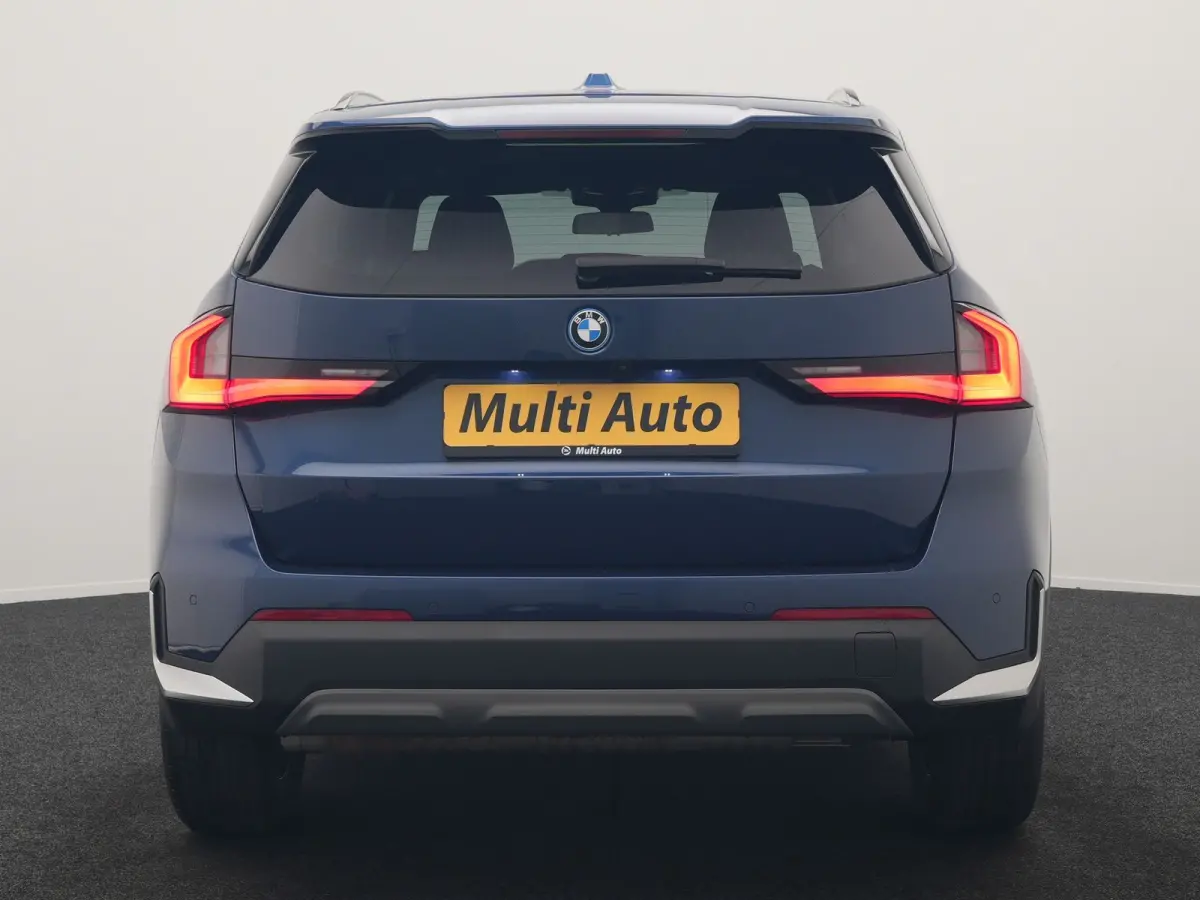 xDrive25e Sportline PHEV 245pk Dealer O.H. | Trekhaak Af Fabriek | Adaptive Cruise | Camera | Harman / Kardon | Lederen Sportstoelen Massage & Memory | Sfeerverlichting | Keyless | Blis | St