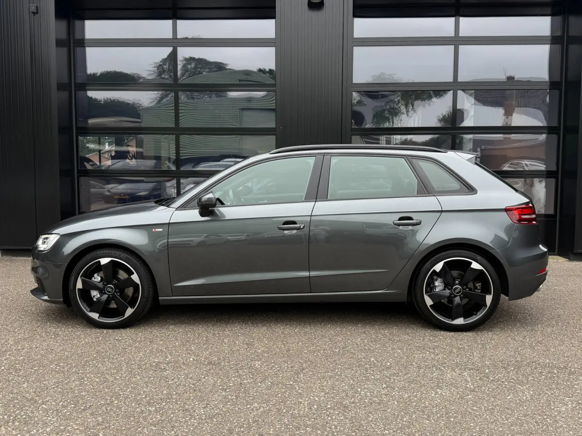 2.0 TFSI Sport S-Line Edition LED Carplay Camera Trekh.
