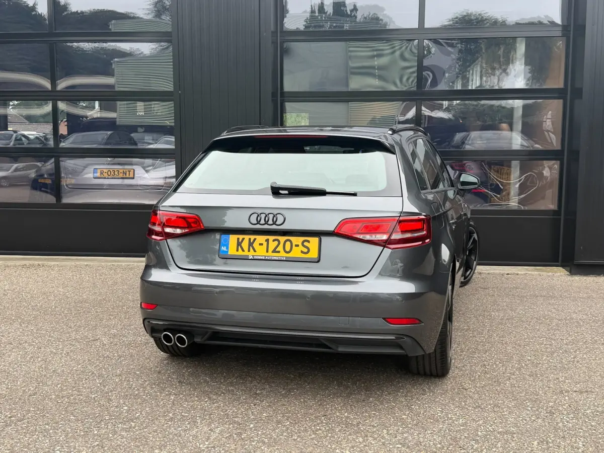 2.0 TFSI Sport S-Line Edition LED Carplay Camera Trekh.