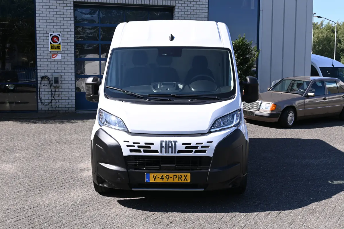 L2H2 2.2 MultiJet 140 pk 3.5t Camera, Cruise control, 270 Graden deuren