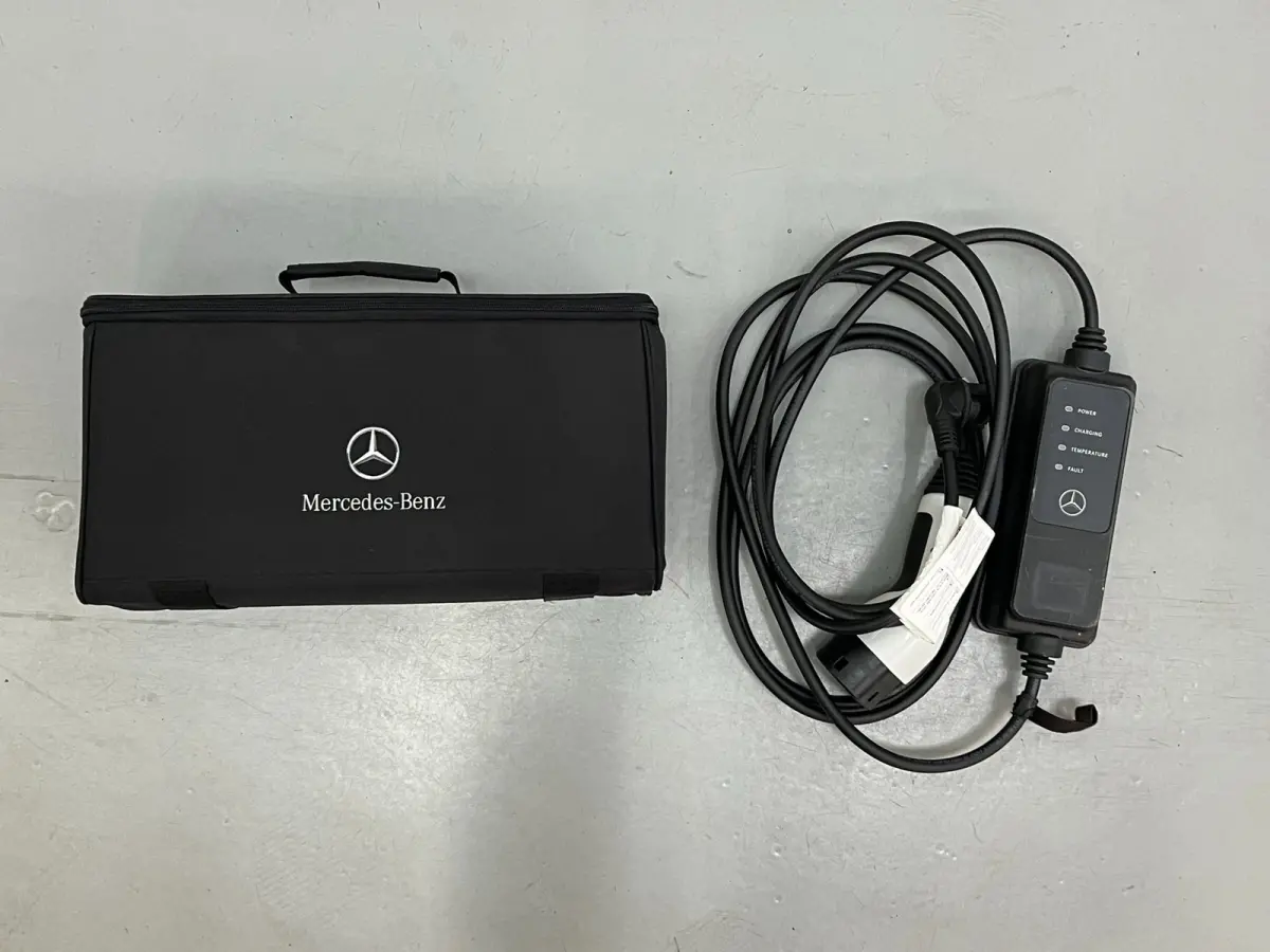 300de / AMG / Pano / Burmester / Memory