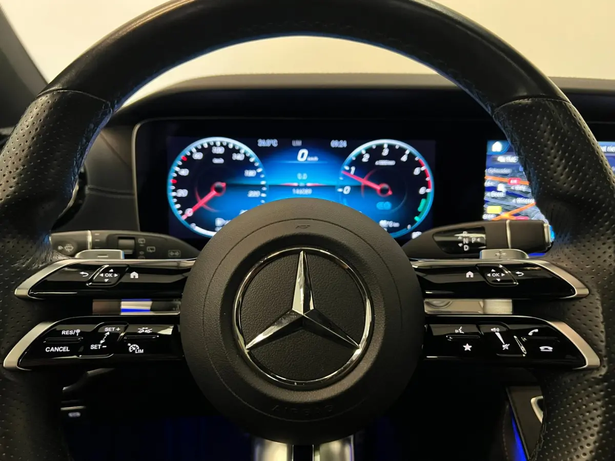300de / AMG / Pano / Burmester / Memory
