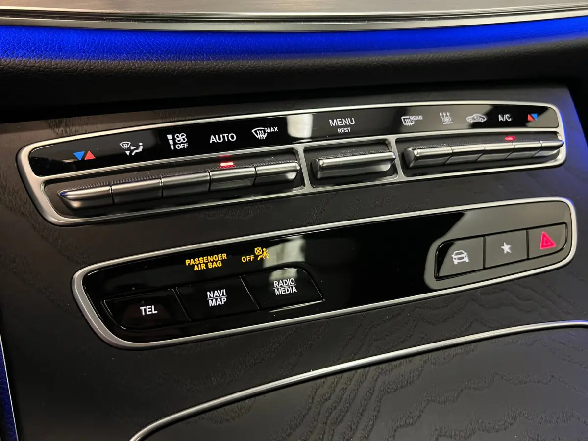 300de / AMG / Pano / Burmester / Memory