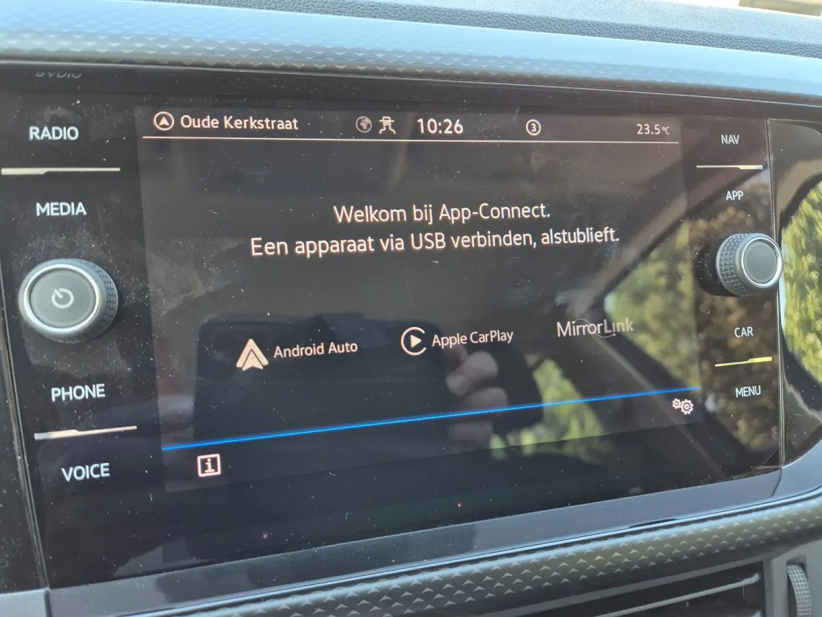 1.0 TSI Life - Automaat - Navigatie - CarPlay - Camera - Climate - Cruise