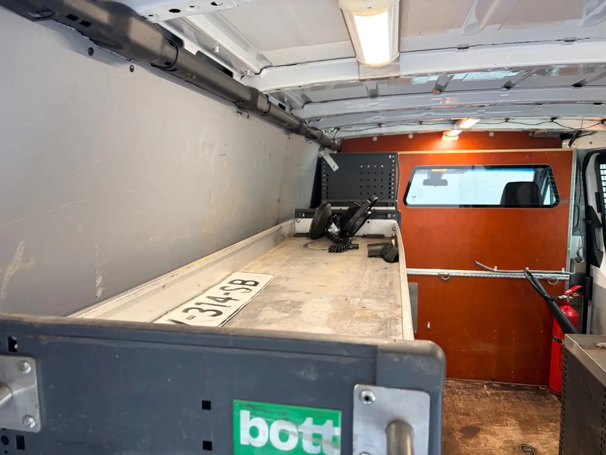 Automaat Servicewagen 314 2.2 CDI 140PK L2H1 euro6 BOTT, Victron V230, Standkachel Trekhaak RIJKLAARPRIJS