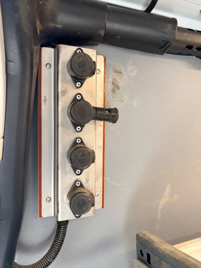 Automaat Servicewagen 314 2.2 CDI 140PK L2H1 euro6 BOTT, Victron V230, Standkachel Trekhaak RIJKLAARPRIJS