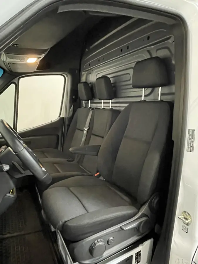 L2H2 Automaat Airco Cruise Navi Camera PDC Imperiaal Trekhaak