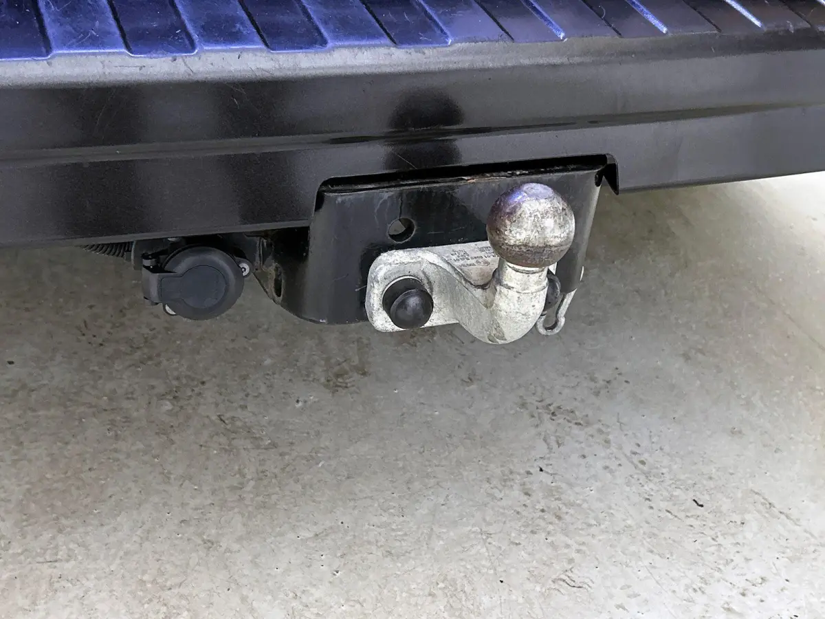 2.0 Blue dC1 150PK L2H1 Dubbele Cabine Automaat Navigatie Airco Lichtmetalen velgen Betimmering Trekhaak Camera Parkeersensoren