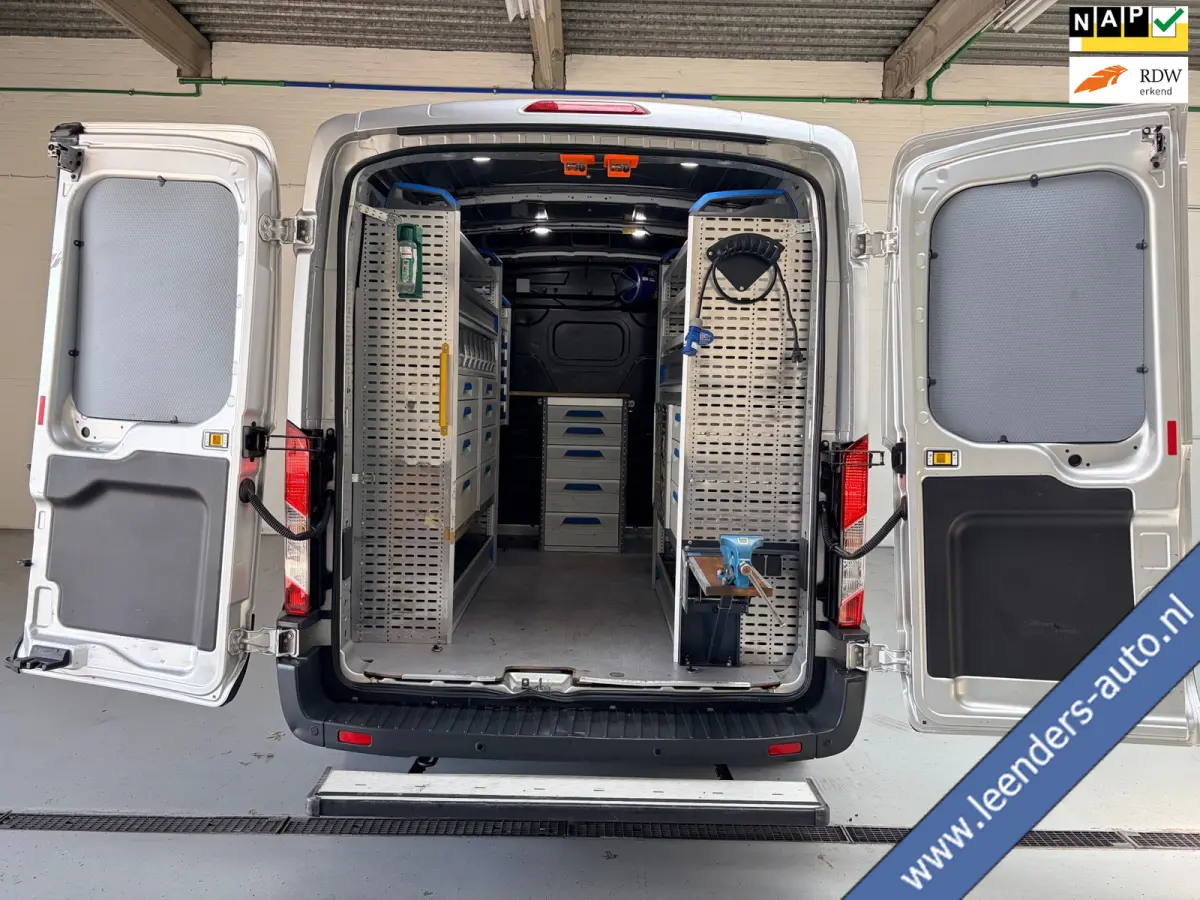Automaat Servicewagen 350 2.0 TDCI 131PK euro6 L2H2 3Persoons Trend, Sortimo werkplaats inrichting, RIJKLAARPRIJS