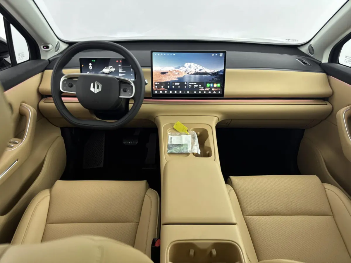 Design ProMax AWD 81.9 kWh | 600 pk | Panoramadak | Navigatie | Stoel Verwarming / Verkoeling | Camera