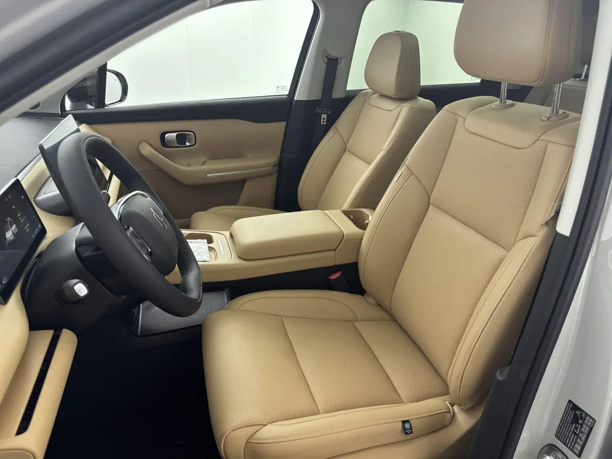 Design ProMax AWD 81.9 kWh | 600 pk | Panoramadak | Navigatie | Stoel Verwarming / Verkoeling | Camera