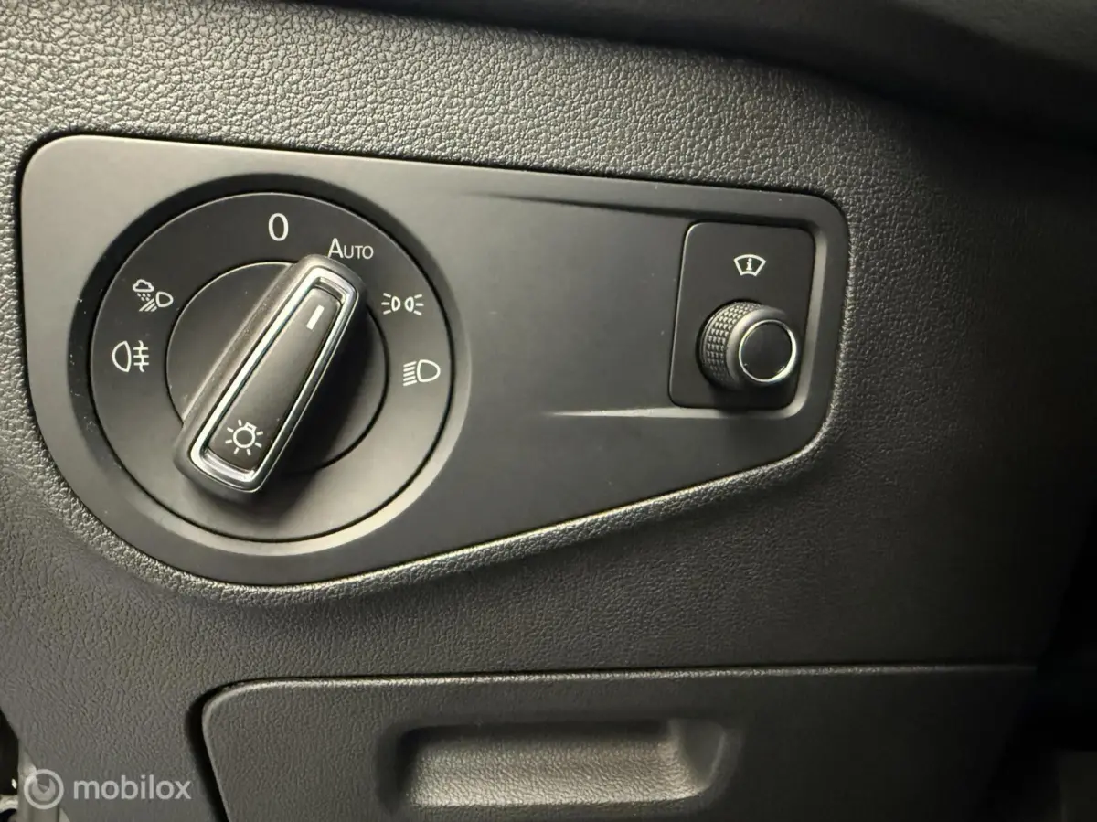 1.4 TSI eHybrid R-Line Business+ FULL OPTION