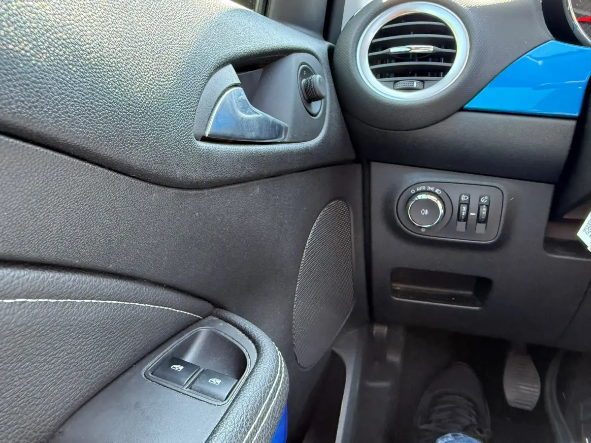 1.0 Turbo Rocks, Cabrio, Airco, Stoel/stuur verwarming, Half leder