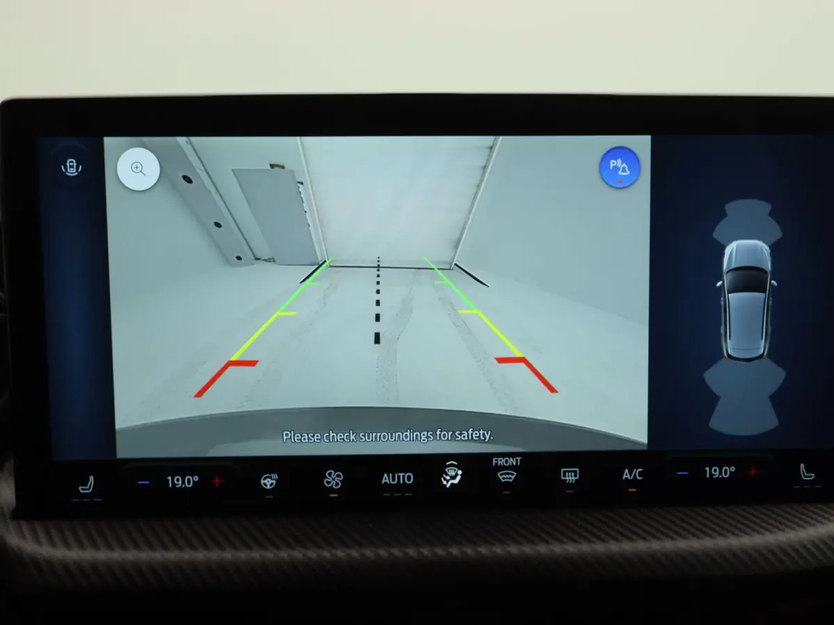 2.5 PHEV ST-Line | VOORRAAD | Trekhaak | All wheaterbanden | Winterpack |