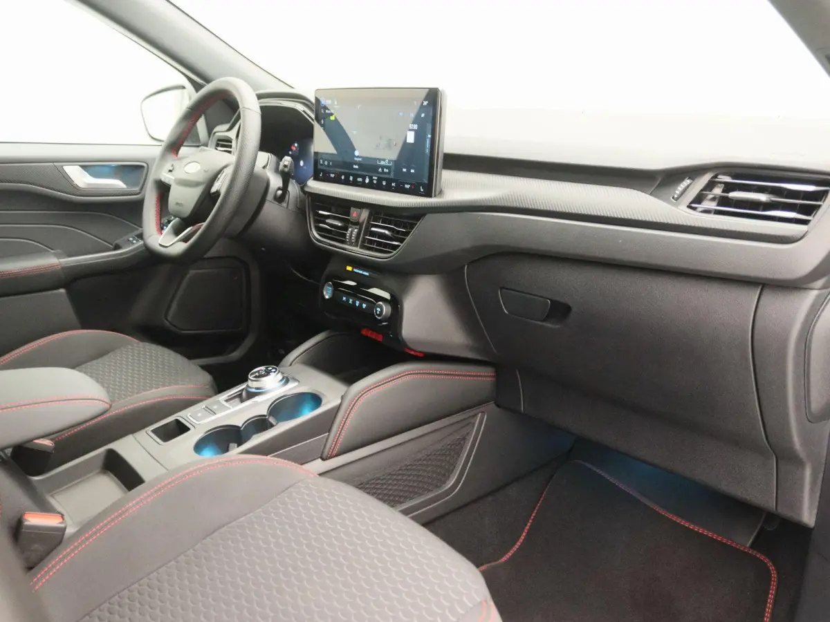 2.5 PHEV ST-Line | VOORRAAD | Trekhaak | All wheaterbanden | Winterpack |