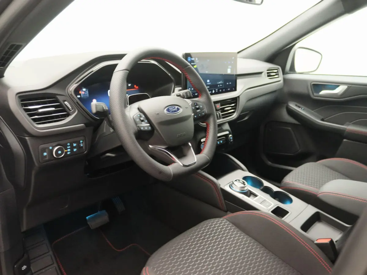 2.5 PHEV ST-Line | VOORRAAD | Trekhaak | All wheaterbanden | Winterpack |