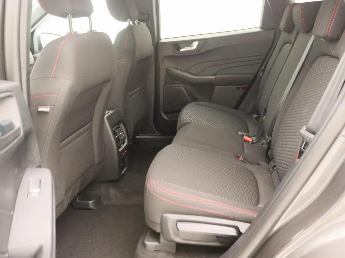 2.5 PHEV ST-Line | VOORRAAD | Trekhaak | All wheaterbanden | Winterpack |