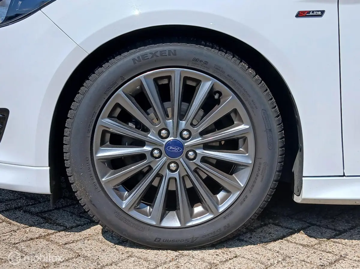 ST-line 1.0 125 PK Nieuwe Distrubitie