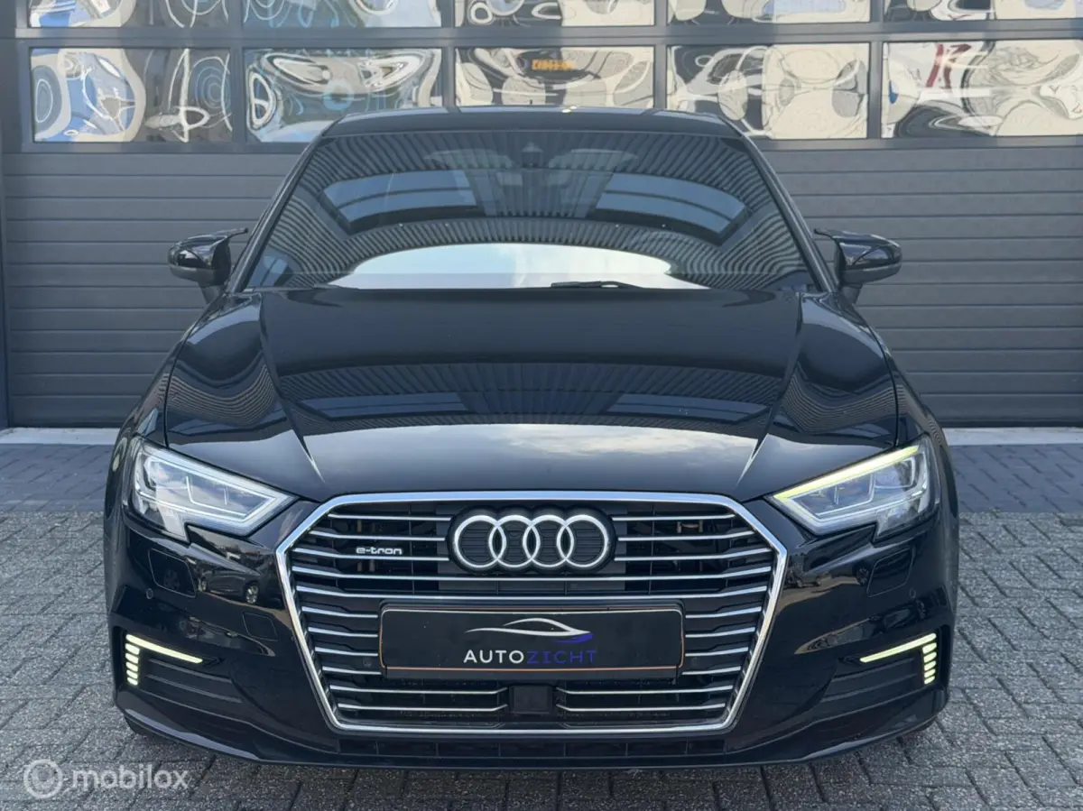 1.4 e-tron Sport Pro Line plus | Virtual