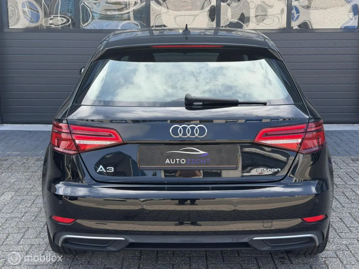 1.4 e-tron Sport Pro Line plus | Virtual