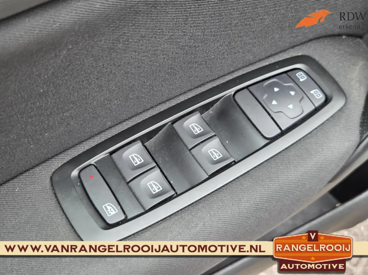 1.3 TCe Zen, trekhaak, clima, cruise, navi, carplay