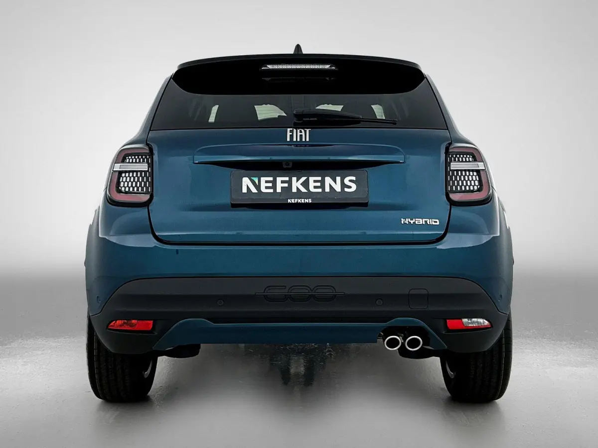 SUV La Prima Hybrid 145 pk Automaat | Navigatie | Achteruitrijcamera | Voorstoelen Verwarmd | Kunstlederen Bekleding | Elektrische Achterklep met Sensor | LED Koplampen | Dodehoek Detectie |