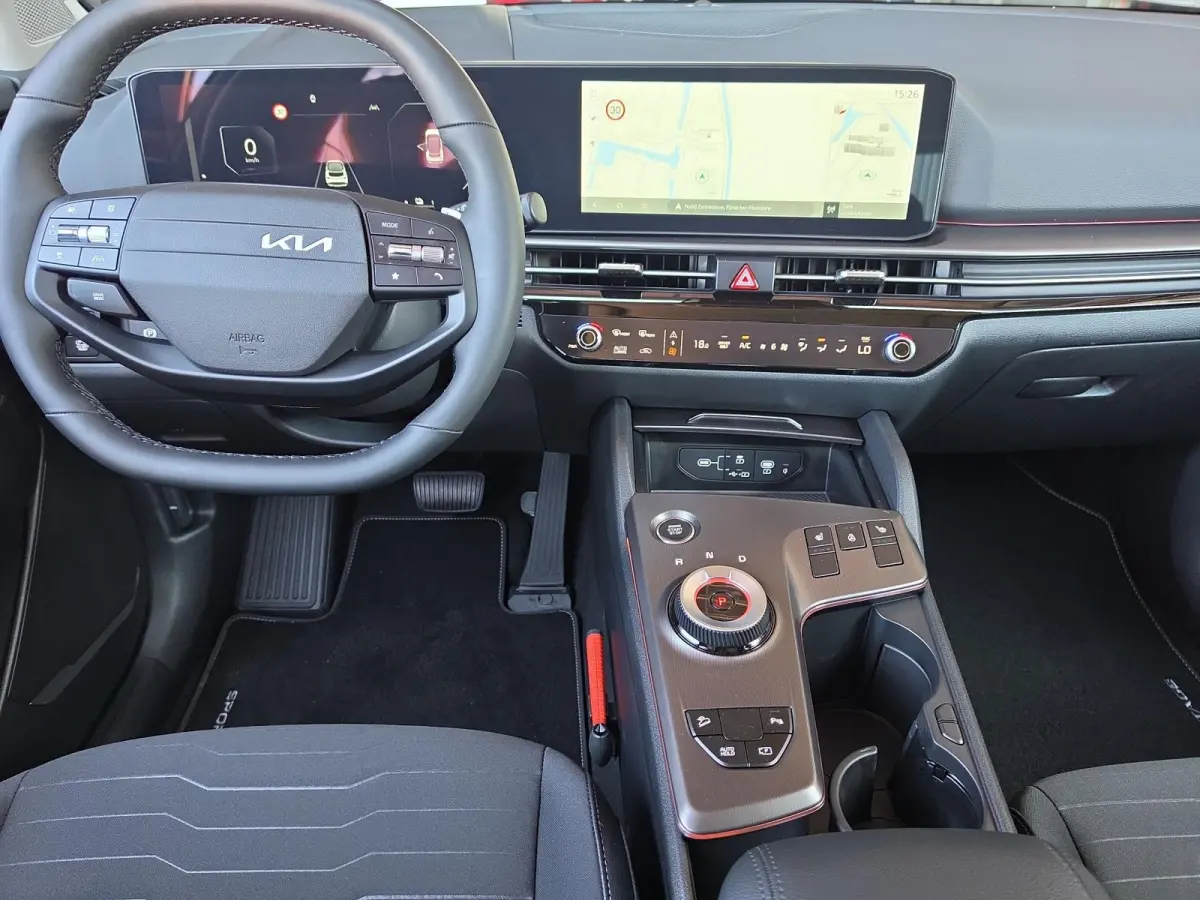 1.6 T-GDi Hybrid DynamicPlusLine | Stoel + Stuur verwarming | Navigatie | Climate control | Schuif/kantel dak | Elektrische achter klep