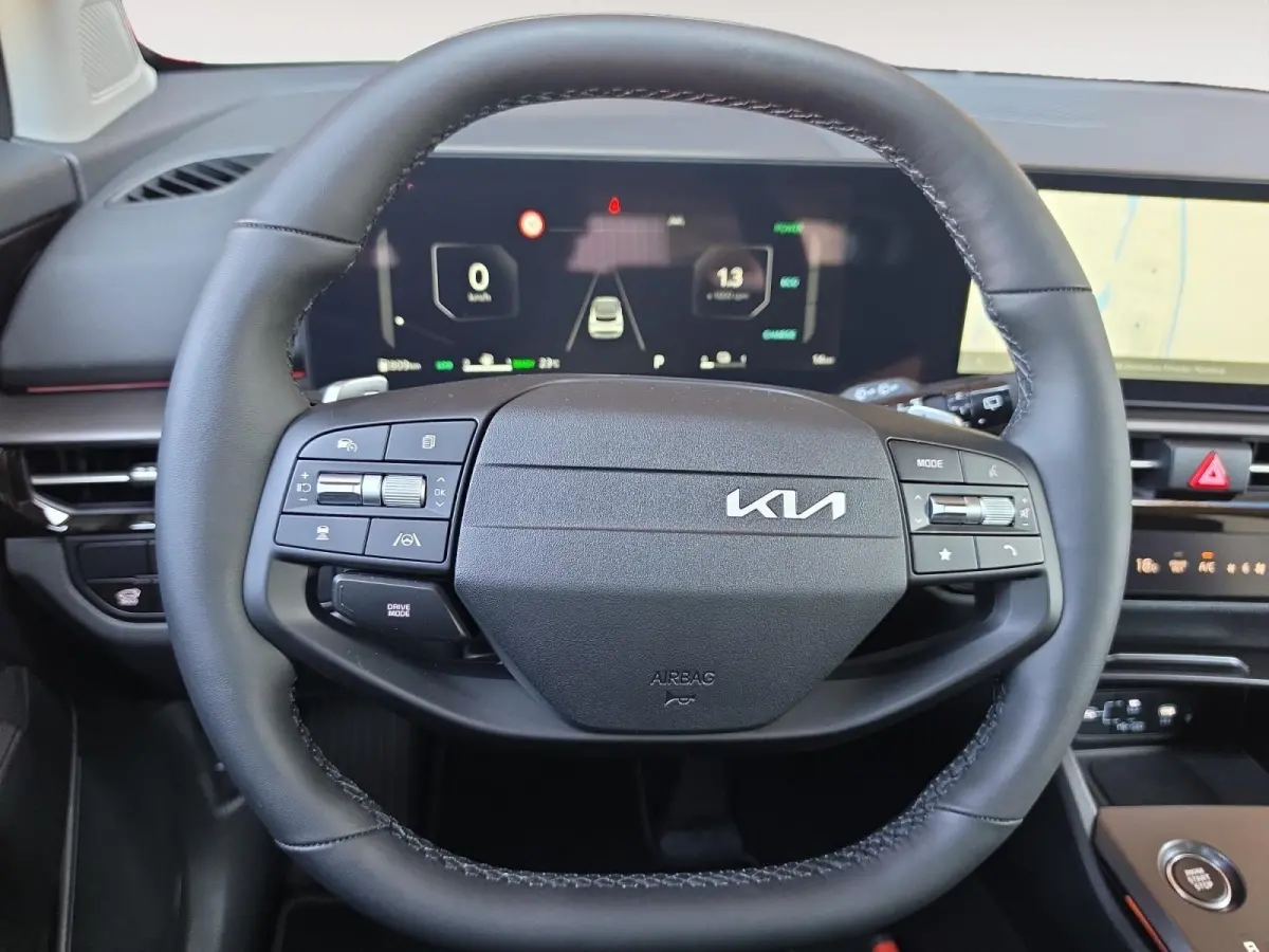 1.6 T-GDi Hybrid DynamicPlusLine | Stoel + Stuur verwarming | Navigatie | Climate control | Schuif/kantel dak | Elektrische achter klep