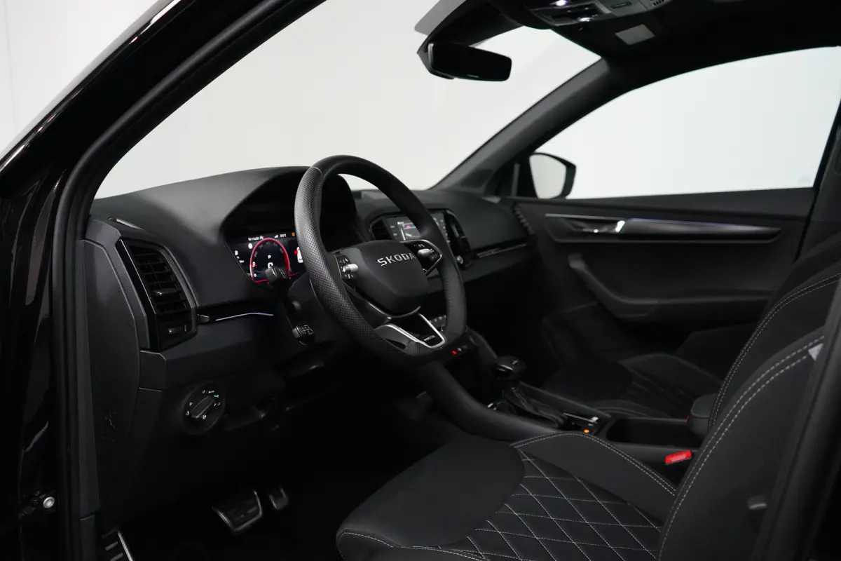 1.5 TSI 150PK DSG-7 Sportline PANORAMADAK | NAVIGATIE | STOELVERW. | 360 CAMERA | 19 INCH | STOEL + STUURVERW.