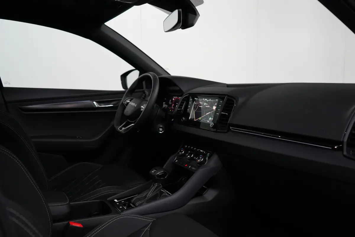 1.5 TSI 150PK DSG-7 Sportline PANORAMADAK | NAVIGATIE | STOELVERW. | 360 CAMERA | 19 INCH | STOEL + STUURVERW.