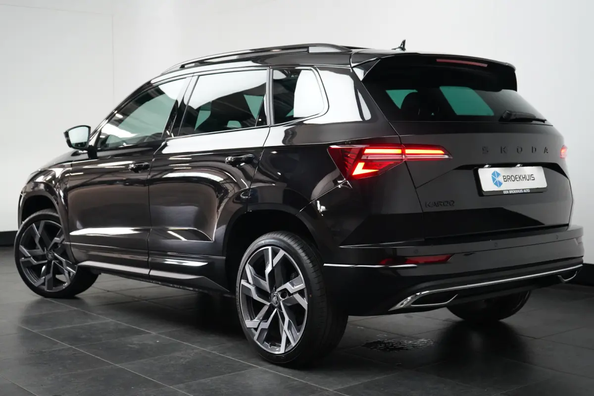 1.5 TSI 150PK DSG-7 Sportline PANORAMADAK | NAVIGATIE | STOELVERW. | 360 CAMERA | 19 INCH | STOEL + STUURVERW.