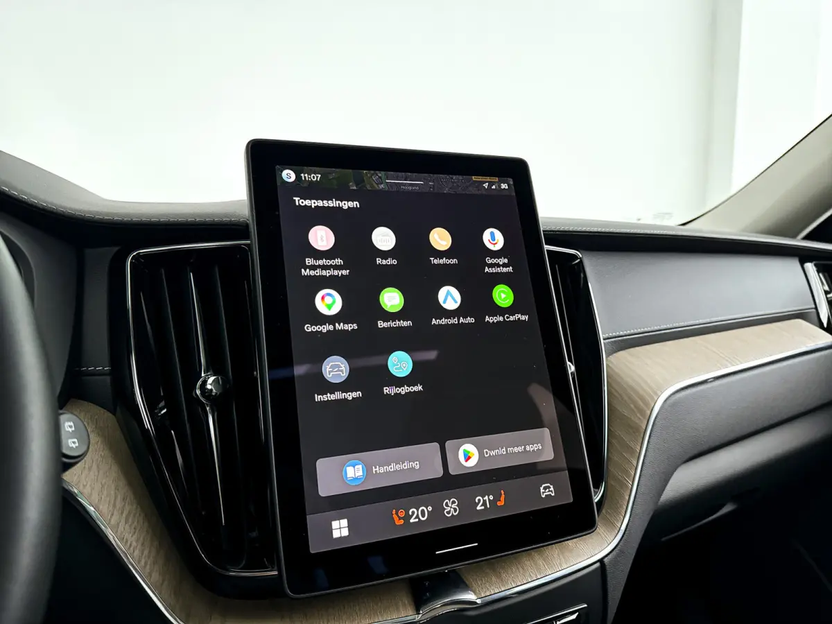 T8 Plug-in hybrid AWD Ultra Dark | Panoramadak | 360° camera | Bowers & WIlkins | Luchtvering | Head-up display | Stoelventilatie | Trekhaak