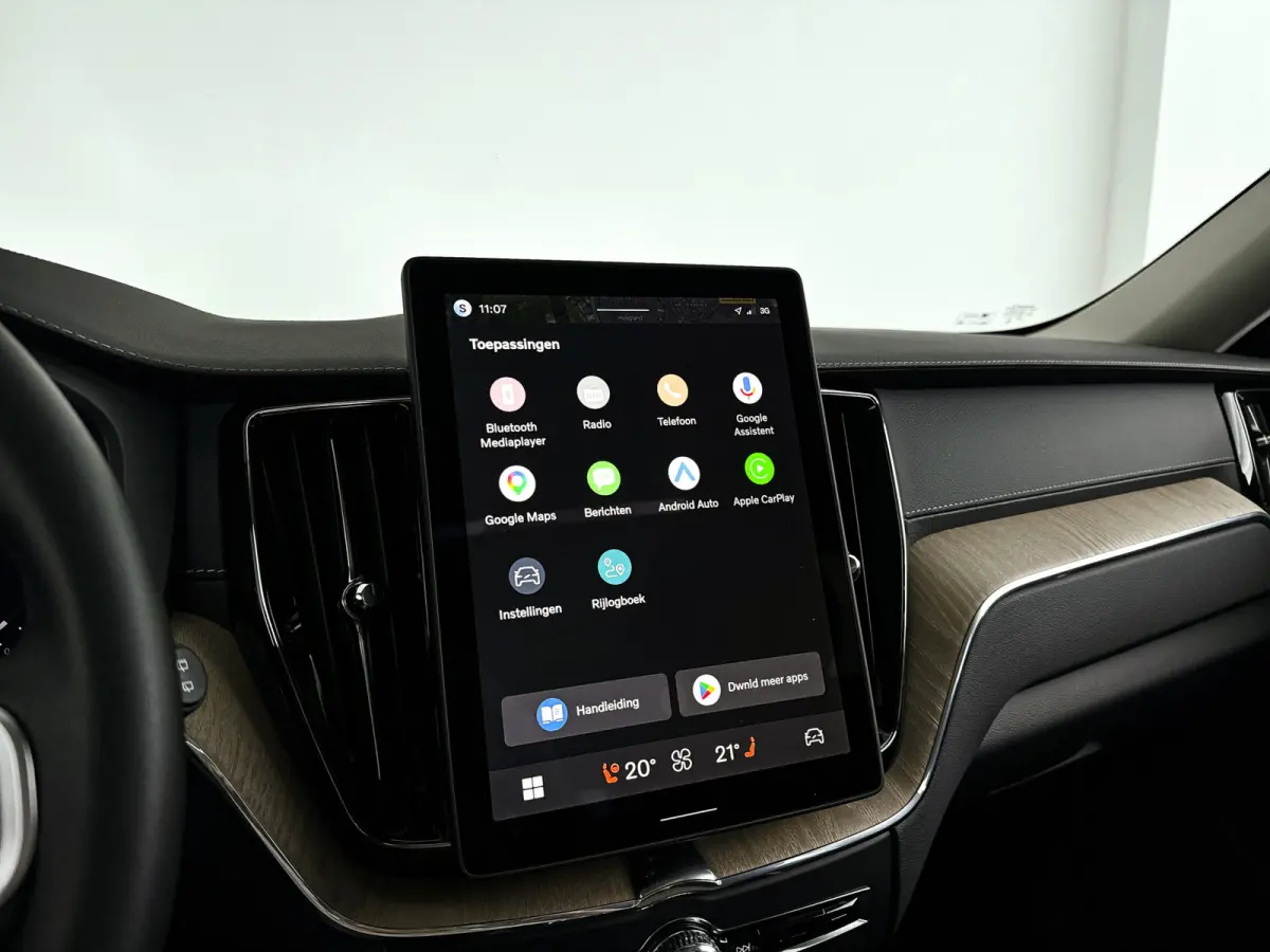 T8 Plug-in hybrid AWD Ultra Dark | Panoramadak | 360° camera | Bowers & WIlkins | Luchtvering | Head-up display | Stoelventilatie | Trekhaak