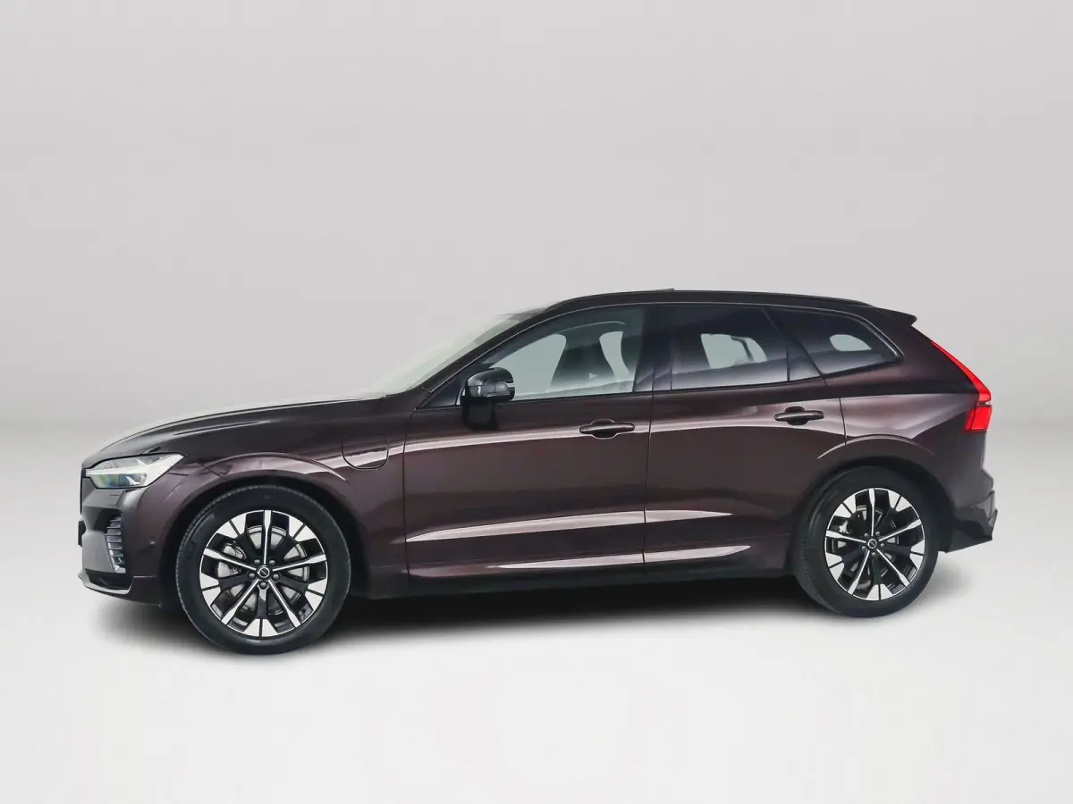 T8 Plug-in hybrid AWD Ultra Dark | Panoramadak | 360° camera | Bowers & WIlkins | Luchtvering | Head-up display | Stoelventilatie | Trekhaak