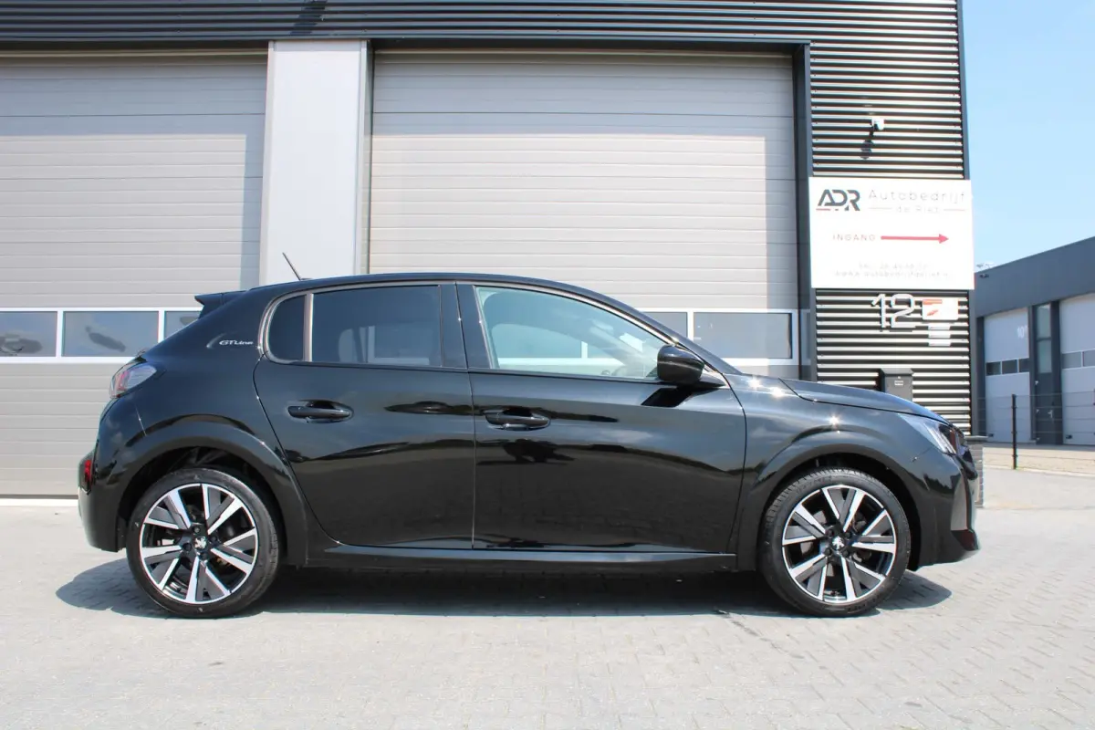 1.2 PURETECH|GT-Line|LEDER|VIRTUAL|17''LM|ACC|CRUISE|AIRCO|NAVI