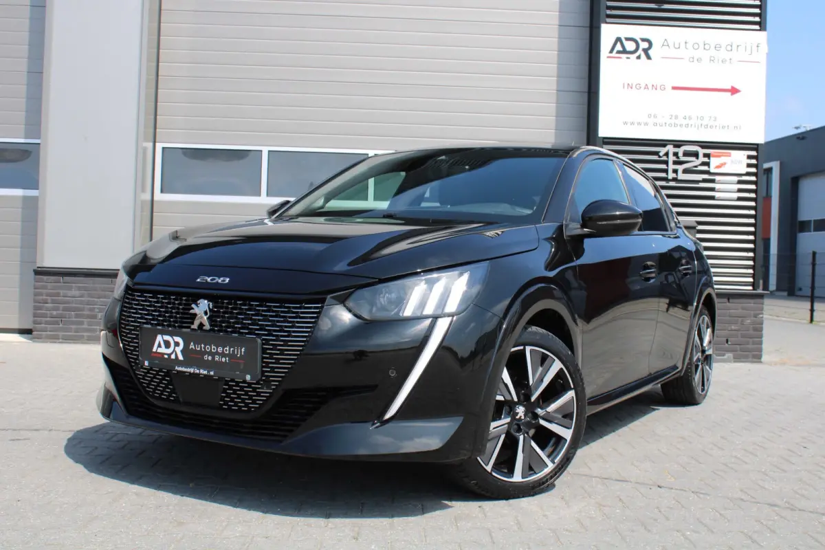 1.2 PURETECH|GT-Line|LEDER|VIRTUAL|17''LM|ACC|CRUISE|AIRCO|NAVI