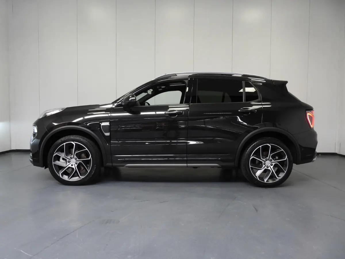 1.5 PHEV BlackLine ZWARTE HEMEL/360CAM/SCHUIFDAK/LED/20"LMV!