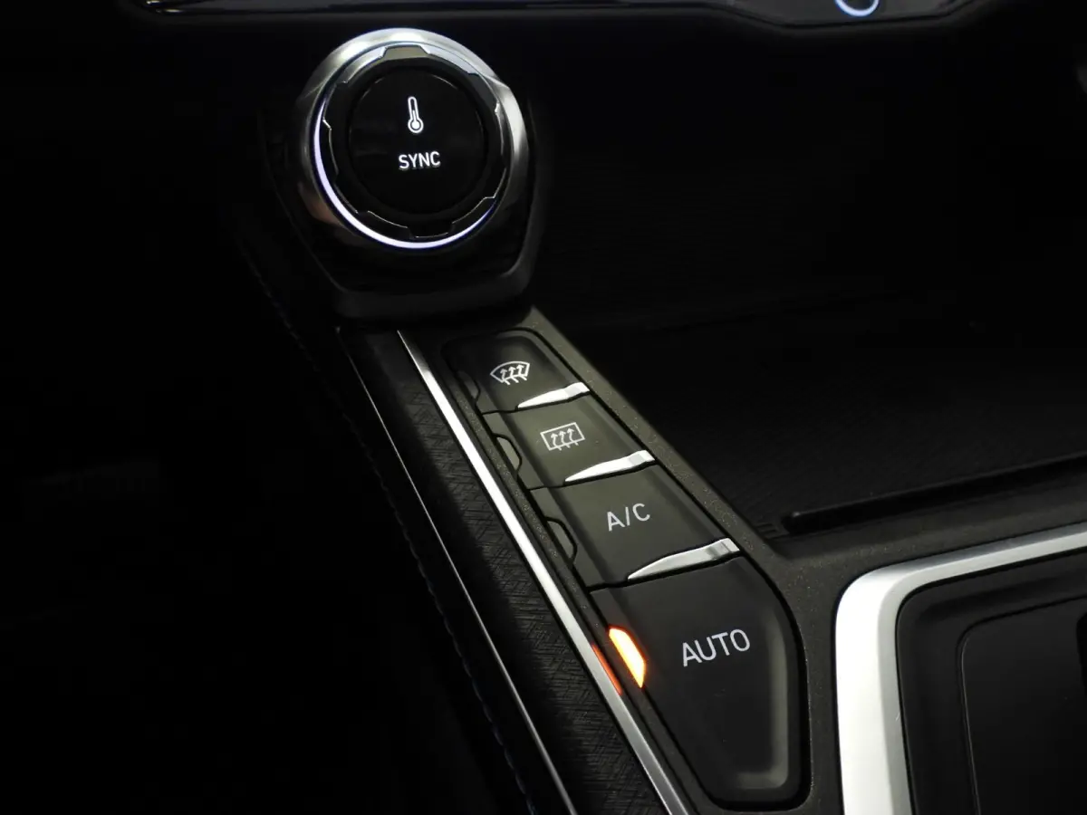 1.5 PHEV BlackLine ZWARTE HEMEL/360CAM/SCHUIFDAK/LED/20"LMV!