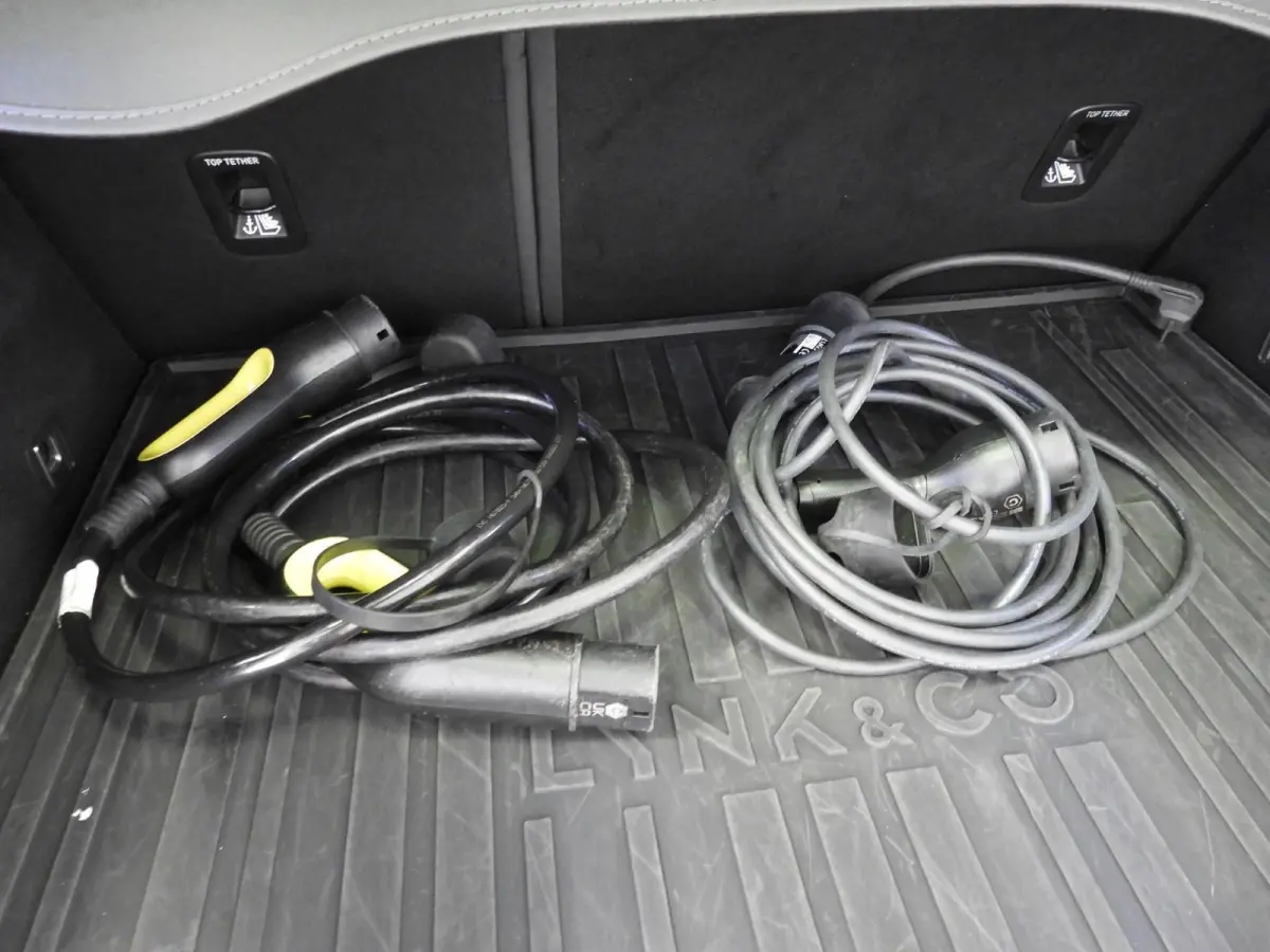 1.5 PHEV BlackLine ZWARTE HEMEL/360CAM/SCHUIFDAK/LED/20"LMV!