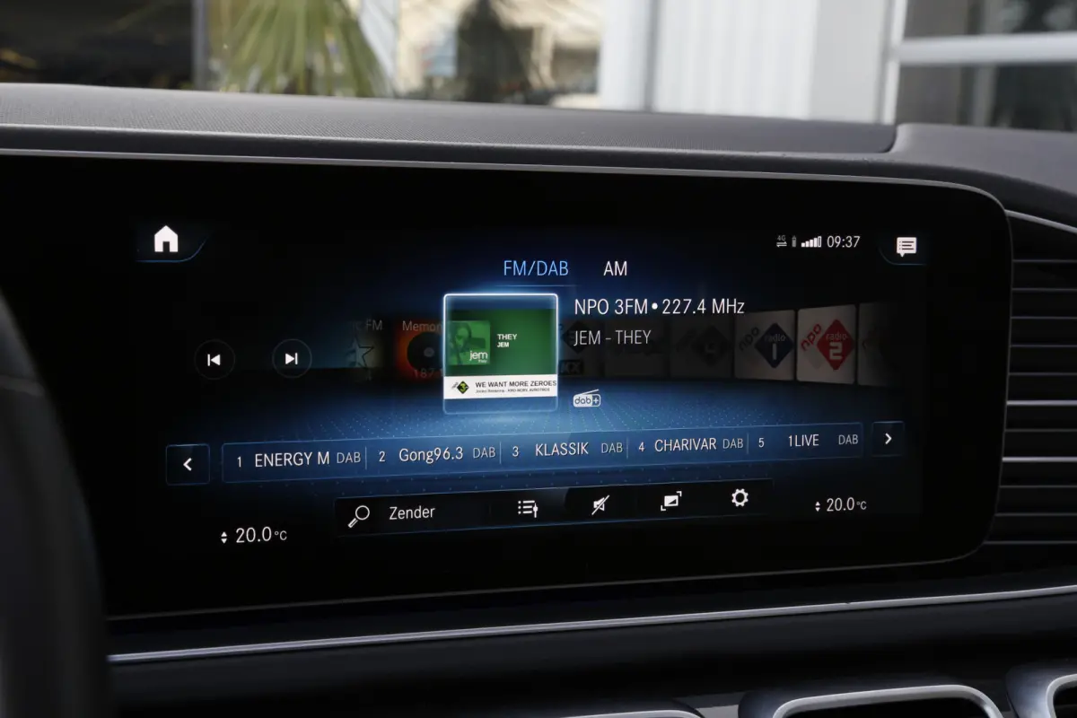 350d 4MATIC 9-G 7P Aut.*Incl. BTW*Perfect MB Onderh.*Luchtvering/Panodak/ACC/Burmester/Sfeerverl./Apple Carplay-Android/360/DAB/Massage/Stoelverw.V+A//Standkachel/Dodehoek/Rijstrook/LED/Keyl