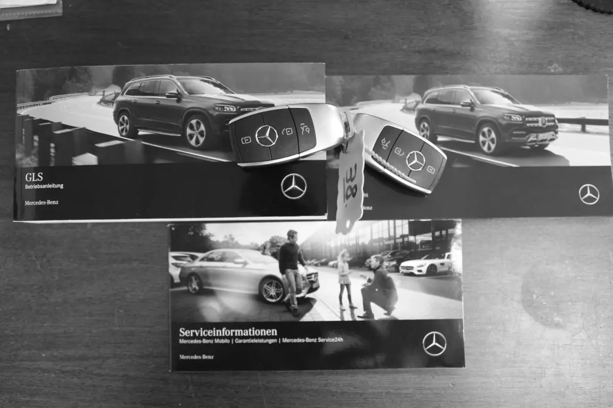 350d 4MATIC 9-G 7P Aut.*Incl. BTW*Perfect MB Onderh.*Luchtvering/Panodak/ACC/Burmester/Sfeerverl./Apple Carplay-Android/360/DAB/Massage/Stoelverw.V+A//Standkachel/Dodehoek/Rijstrook/LED/Keyl
