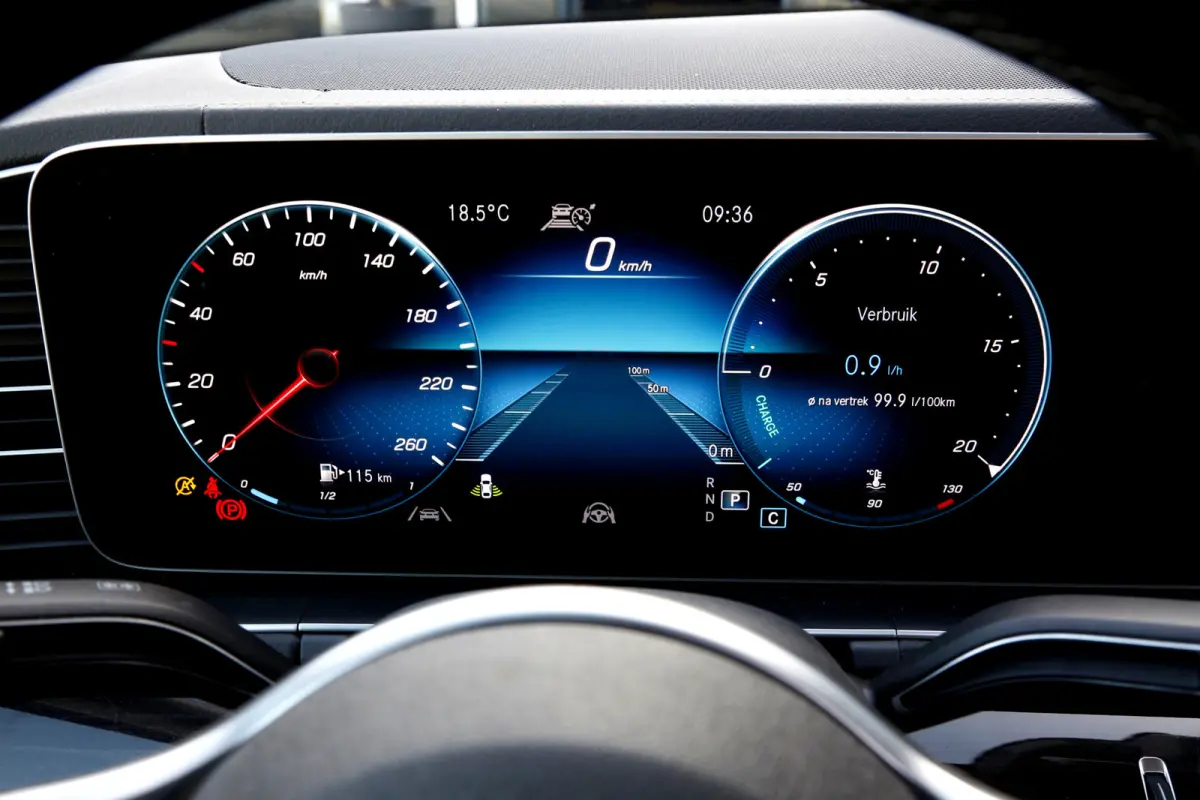 350d 4MATIC 9-G 7P Aut.*Incl. BTW*Perfect MB Onderh.*Luchtvering/Panodak/ACC/Burmester/Sfeerverl./Apple Carplay-Android/360/DAB/Massage/Stoelverw.V+A//Standkachel/Dodehoek/Rijstrook/LED/Keyl